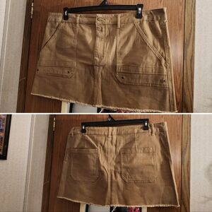 Khaki skirt